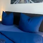 Fewo-airport Apartmán