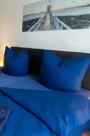 Fewo-airport アパート